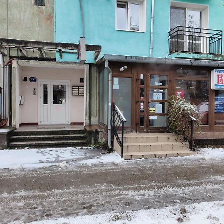 Cyborg flat Petroșani Lejlighed Eksteriør billede